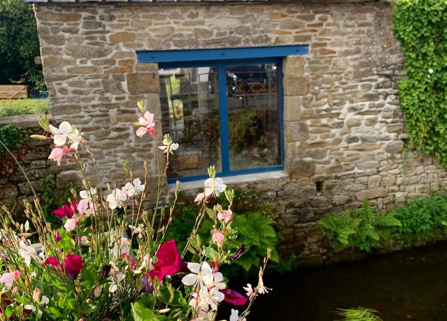 Guest house La Passerelle Loguivy-Plougras France